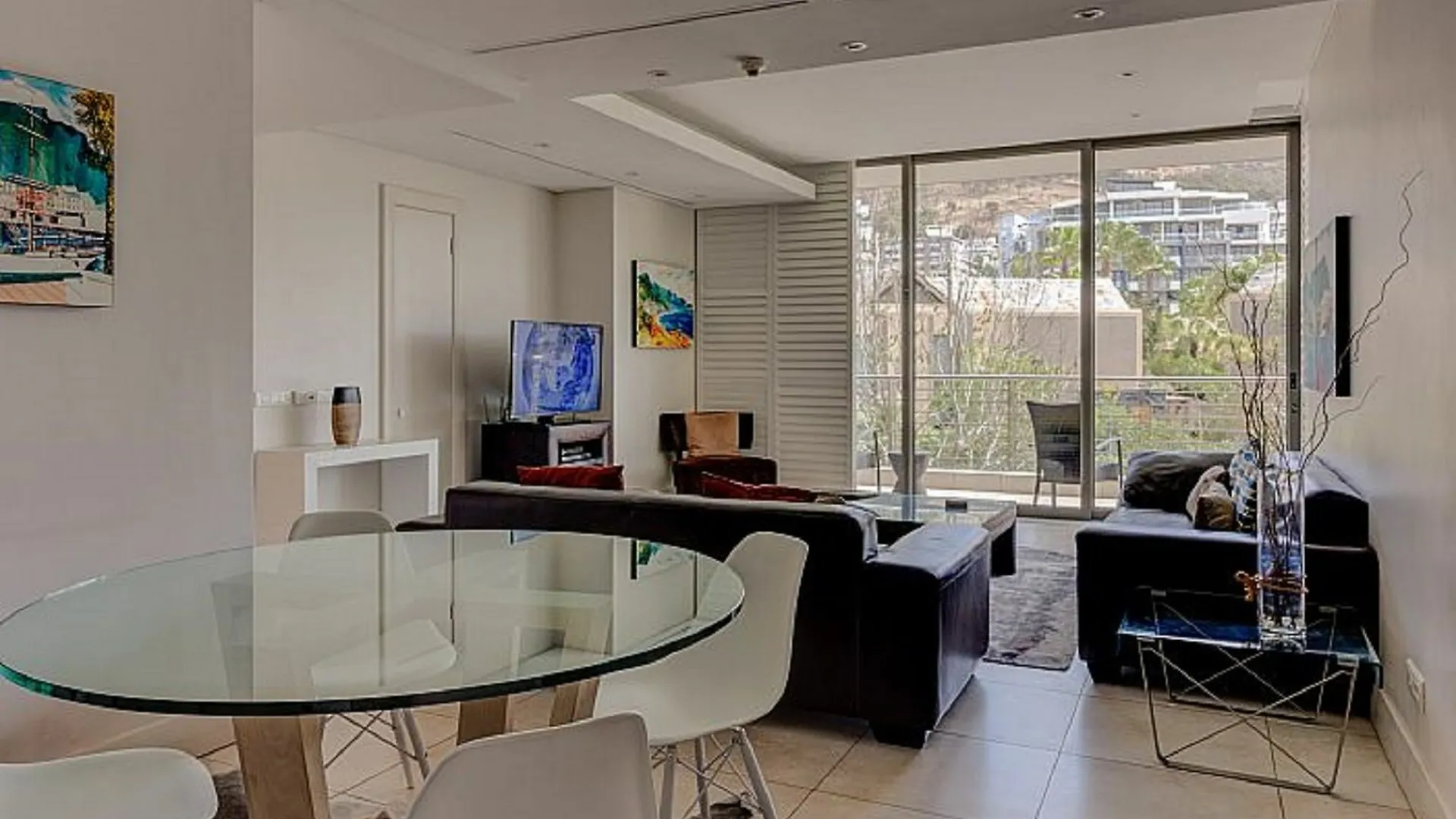 Pinemore Waterfront Apartments ケープタウン